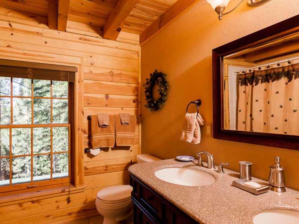 The Tahoe Moose Lodge South Lake Tahoe Room photo